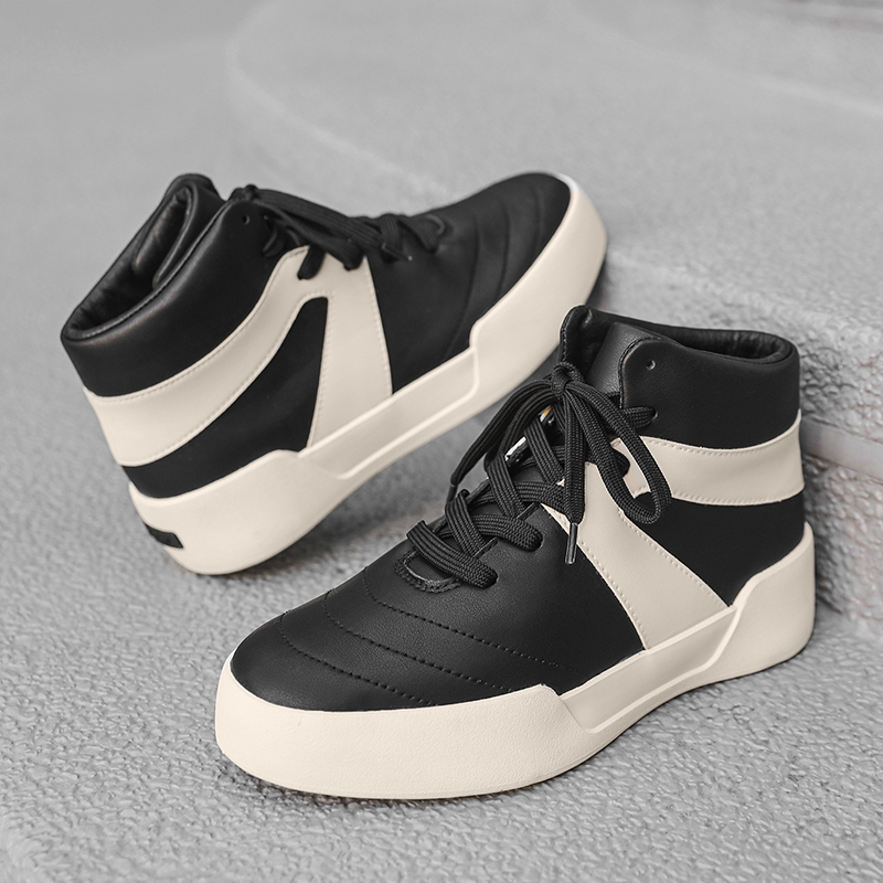 Men Shoes White Colour - รองเท้าผ้าใบแฟชั่นสีขาวทรงหุ้มข้อ กันลื่น รุ่นใหม่ ฤดูใบไม้ร่วง ปี 2025