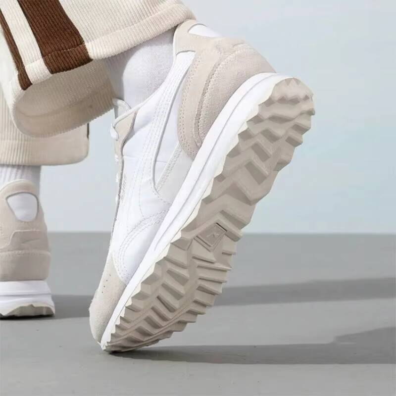 ใหม่ร้อนแรง PUMA สีขาวรองเท้าว - Men'S Shoes Puma Sneakers บทวิจารณ์และราคา