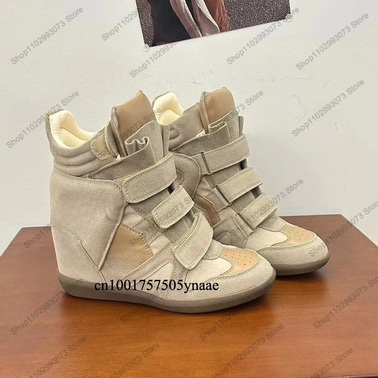 รองเท้าผ้าใบหุ้มข้อส้นลิ่มซ่อน - Casual Sneaker Low บทวิจารณ์และราคา